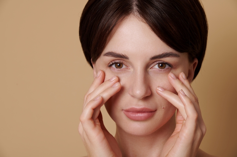 Skin care, eye wrinkles